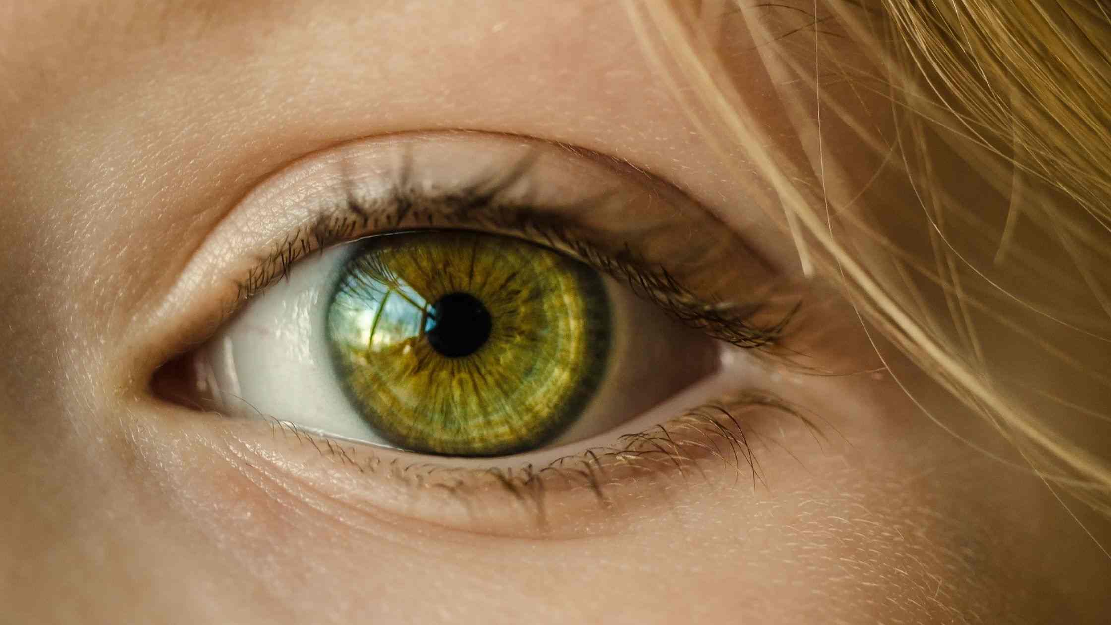 Farby očných tieňov pre zelené oči